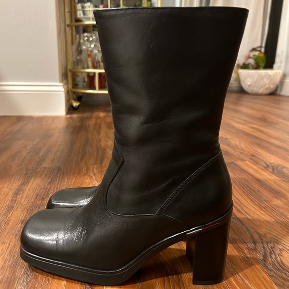 Vintage Tommy Hilfiger Heeled Leather Books Square Toe Black Size 6 - Picture 3 of 9